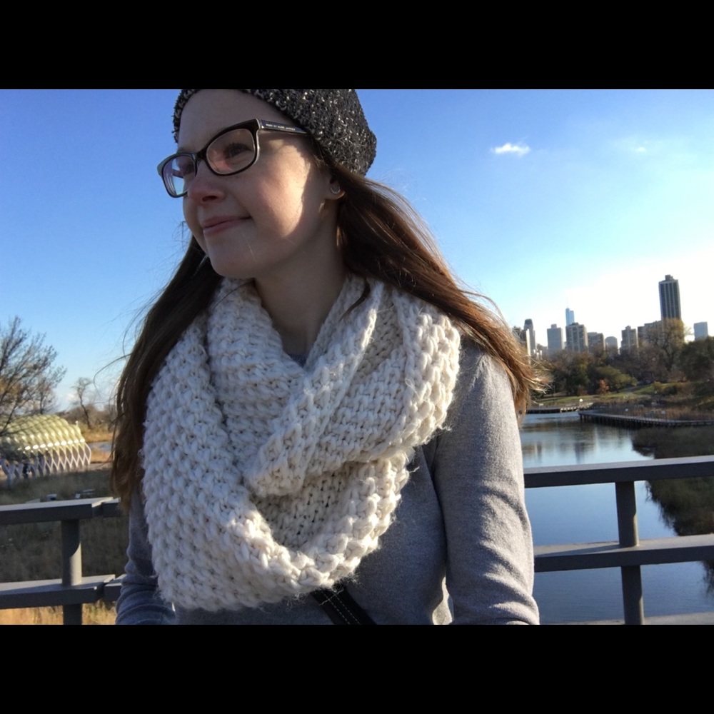 Meet your Posher, Kayla